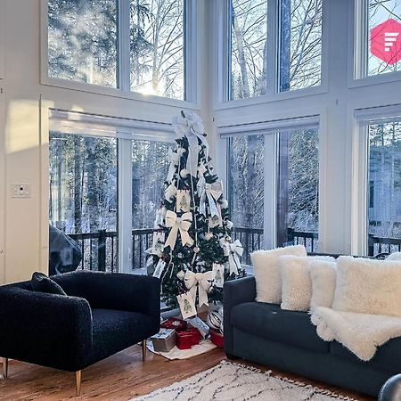 Casa Ibericos In Portneuf / Spa Pool Sauna Trails Pont-Rouge المظهر الخارجي الصورة