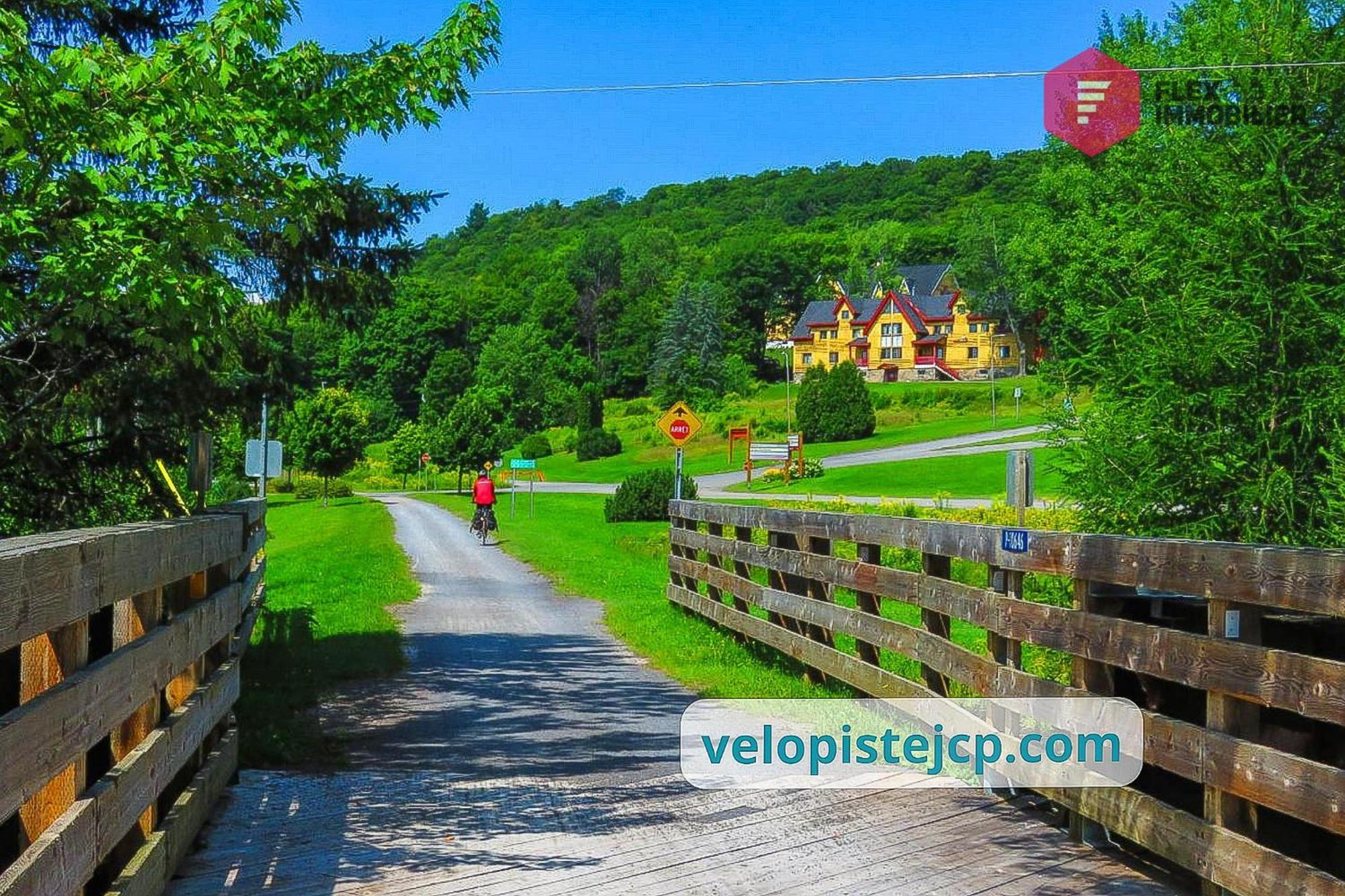 Casa Ibericos In Portneuf / Spa Pool Sauna Trails Pont-Rouge المظهر الخارجي الصورة