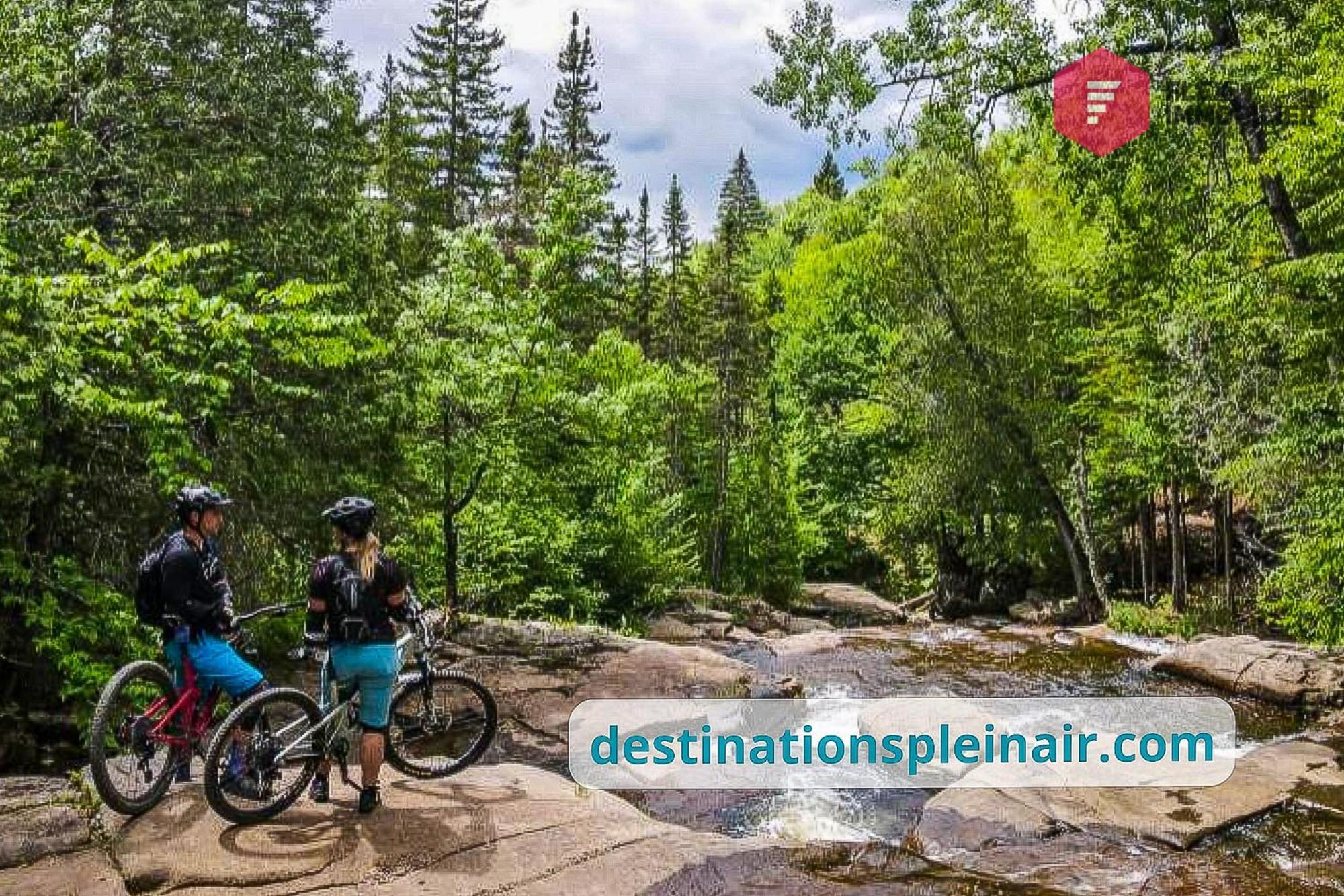 Casa Ibericos In Portneuf / Spa Pool Sauna Trails Pont-Rouge المظهر الخارجي الصورة