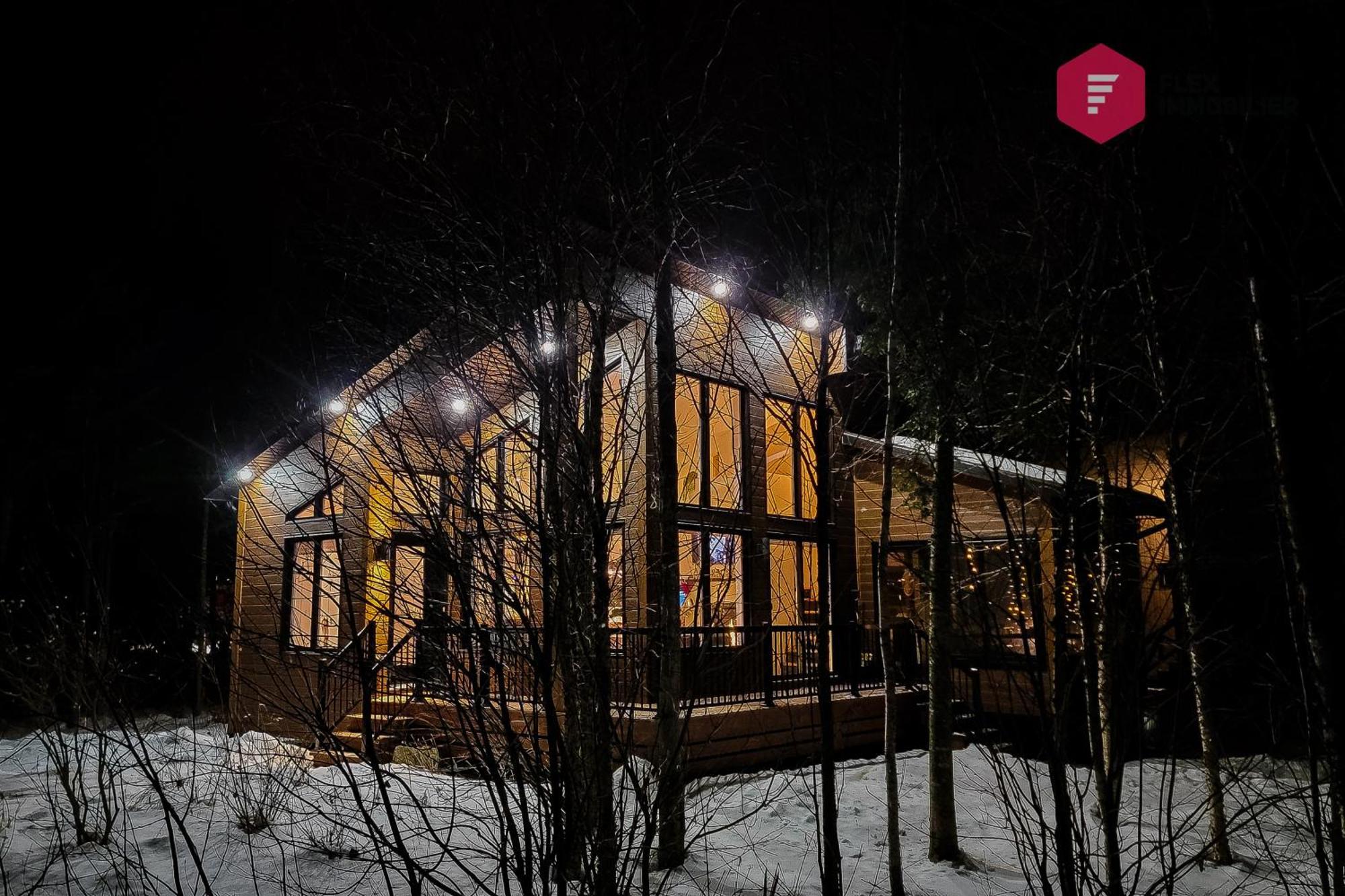 Casa Ibericos In Portneuf / Spa Pool Sauna Trails Pont-Rouge المظهر الخارجي الصورة